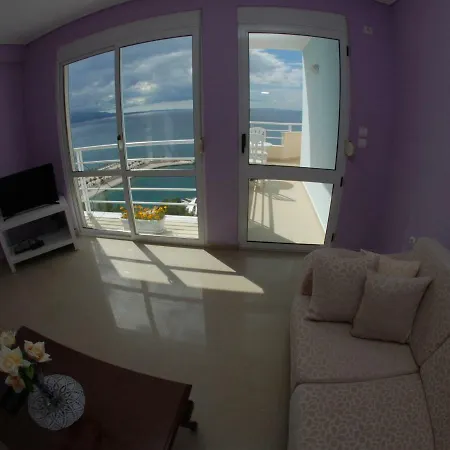 Erti's Lägenhet Sarandë